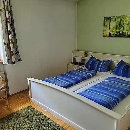 Apartment Im Schoenen 5