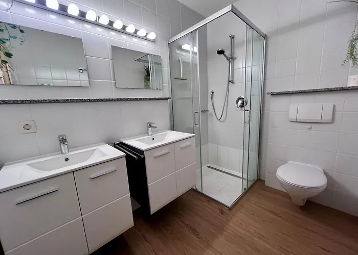 Appartement Im Schoenen 5 *